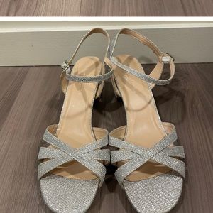 Paradox silver sandals
